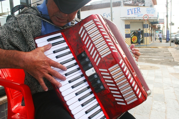 Música - Festival Sertanejo realizado em Rifaina deve reunir diversos sanfoneiros e violeiros da região